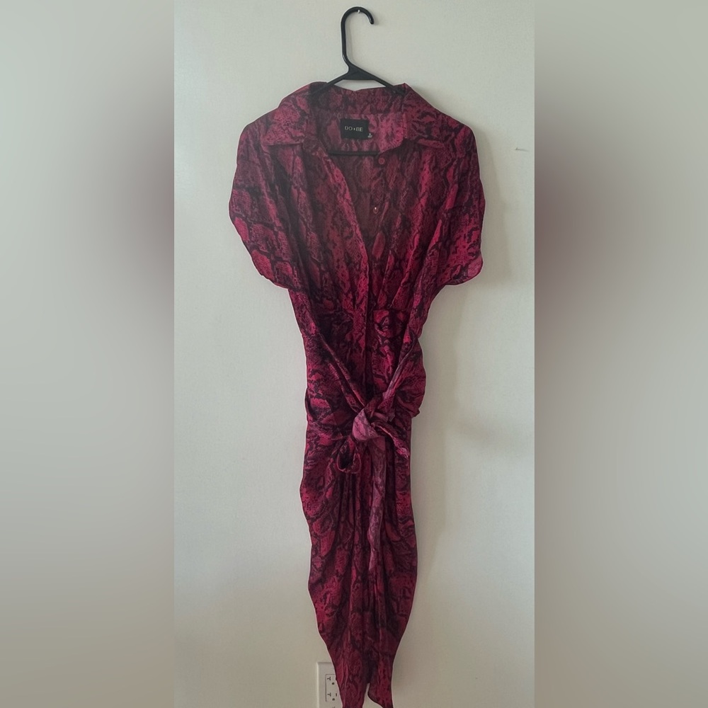 Midi-Dress